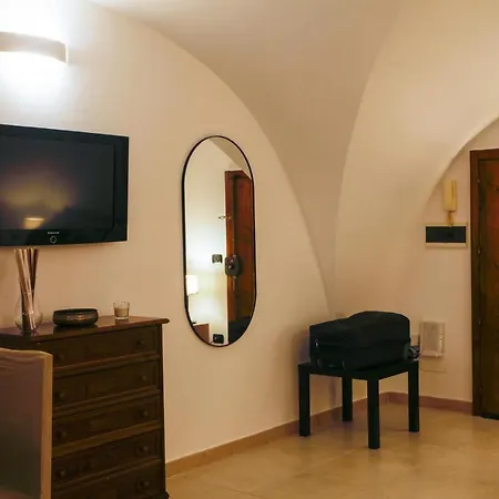 Domus Midì - nel centro della città Bari Exterior foto