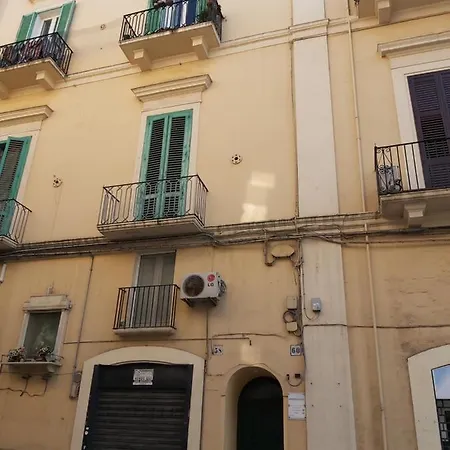 Domus Midì - nel centro della città Bari Exterior foto